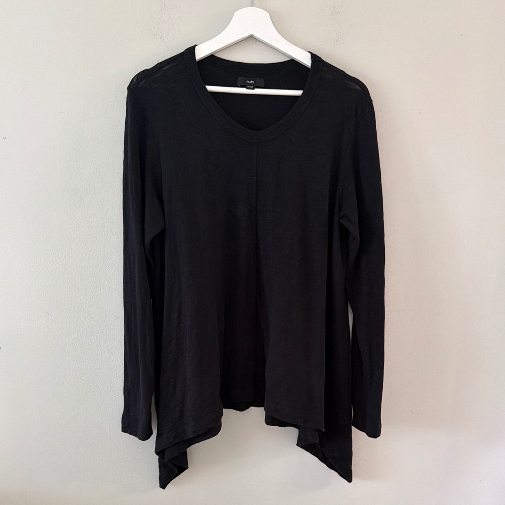 Ruti Black 100% Pima Cotton Long Sleeve Sharkbite Hem Scoop Neck Top Women SM/M‎